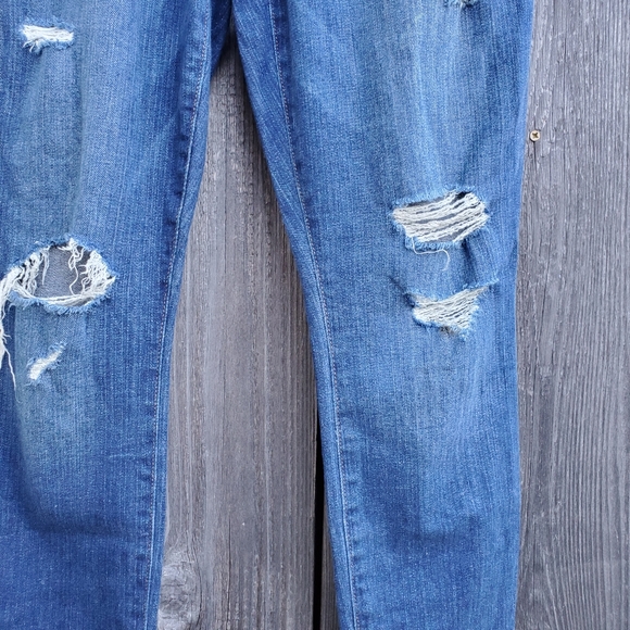 Joe's Jeans Distressed Jeans - Picture 3 of 10